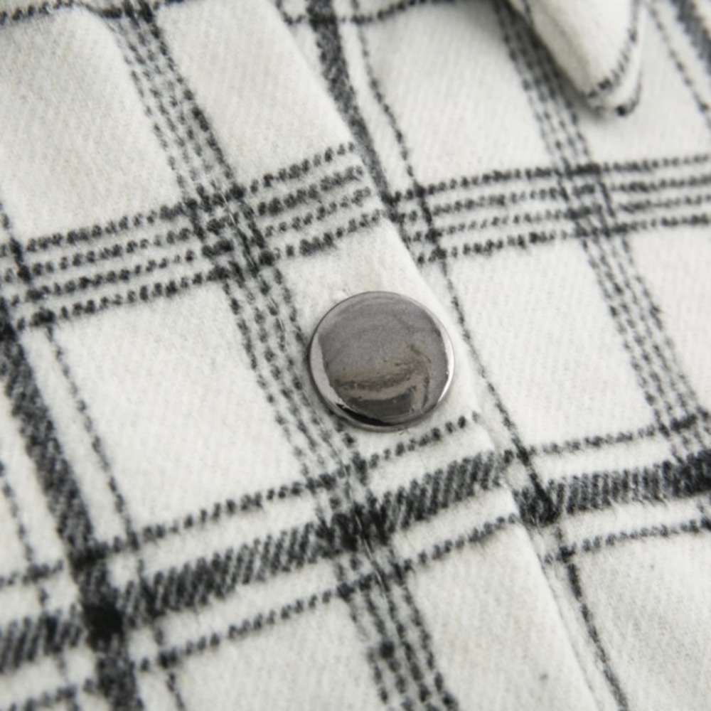 BLACK PLAID Black Plaid Flannel Oversized Shacket Shirt Jacket - Picture 6 of 7